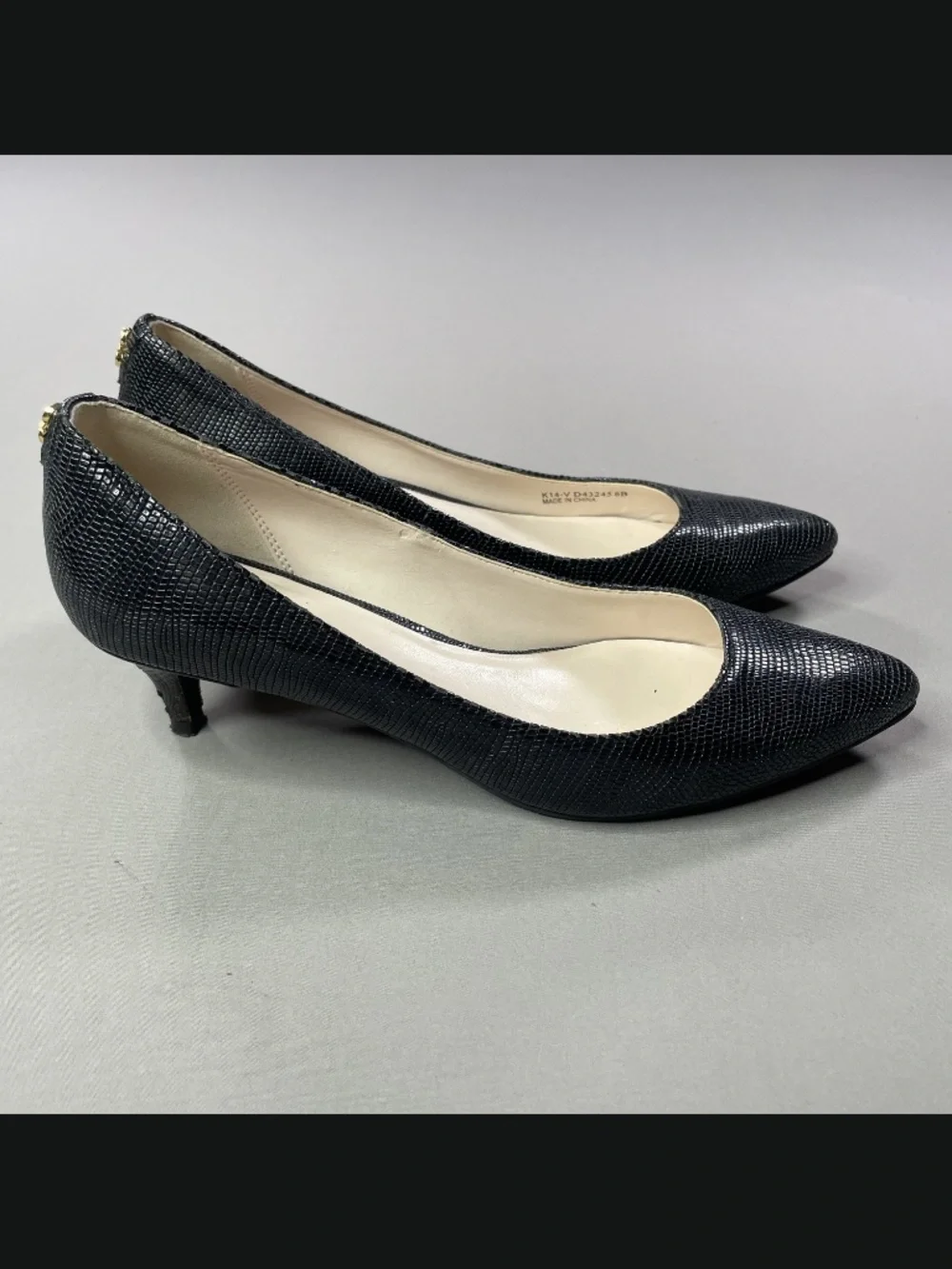 Cole Haan Shoes Womens 6 black snakeskin kitten heels cocktail classic